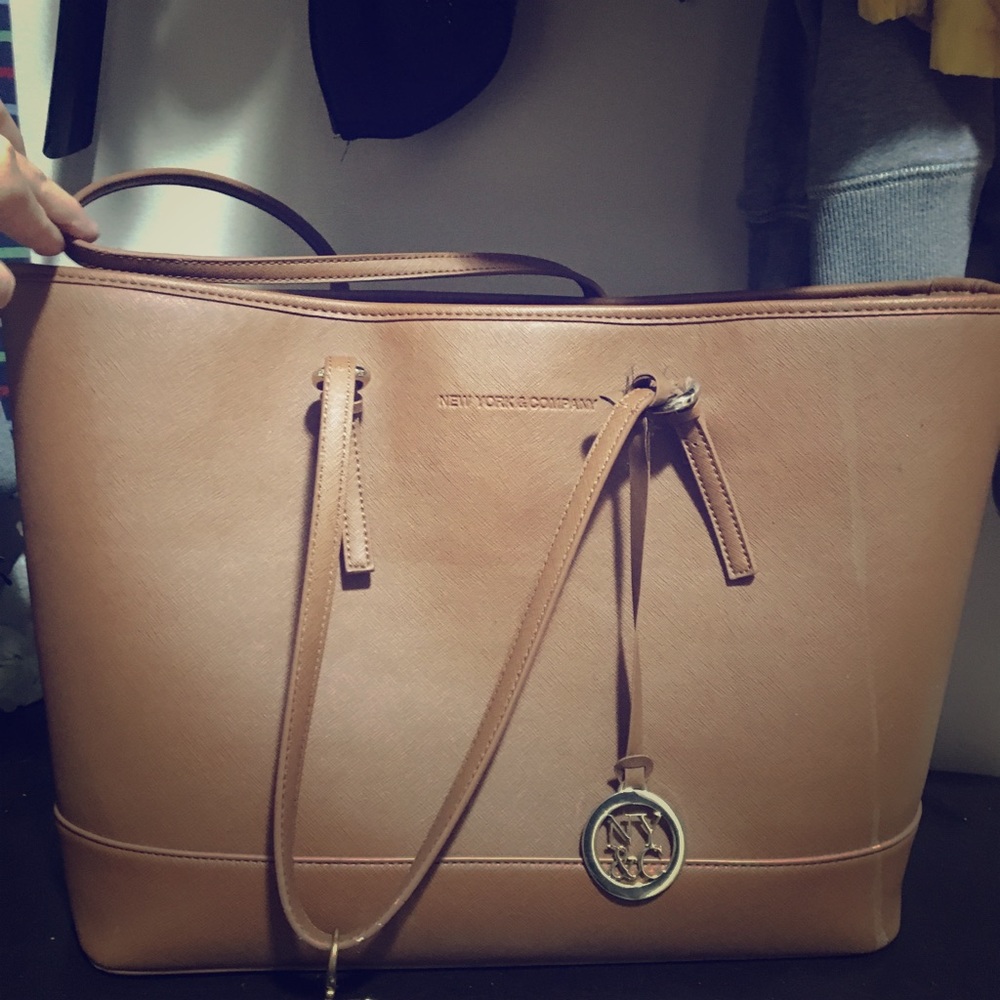 NY & CO tan bag